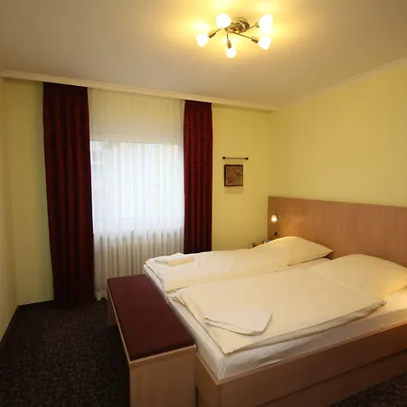 Cafe Schneidewind Konukevi