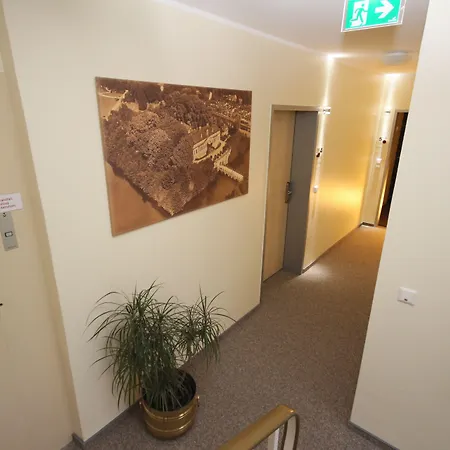 Cafe Schneidewind 4*