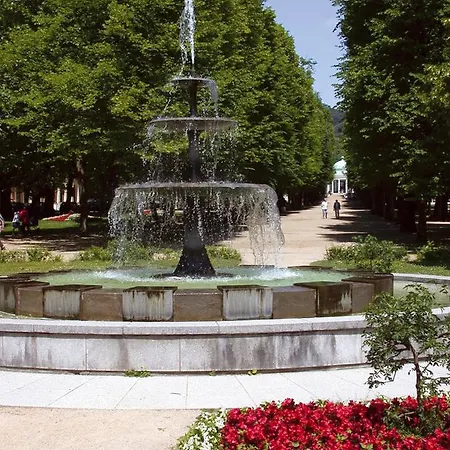 Konukevi Cafe Schneidewind